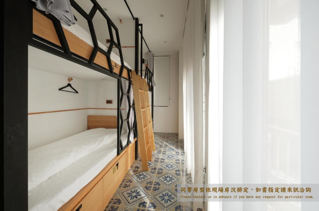 Journey Hostel Đài Nam Ngoại thất bức ảnh
