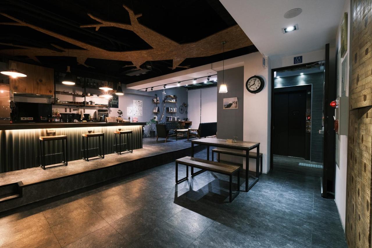 Journey Hostel Đài Nam Ngoại thất bức ảnh